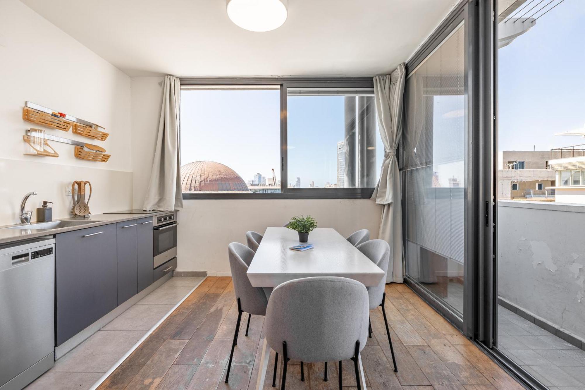 Ourplace Rothschild Allenby Apartment Tel Aviv