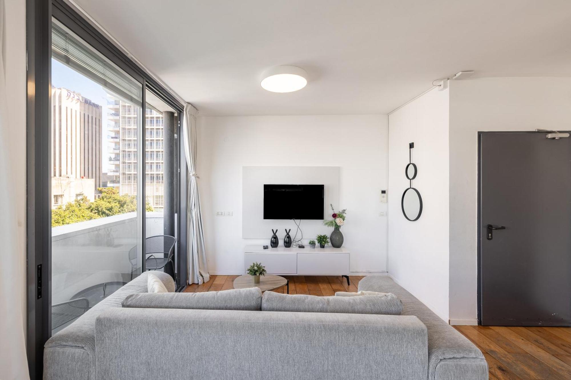 Ourplace Rothschild Allenby Apartment *