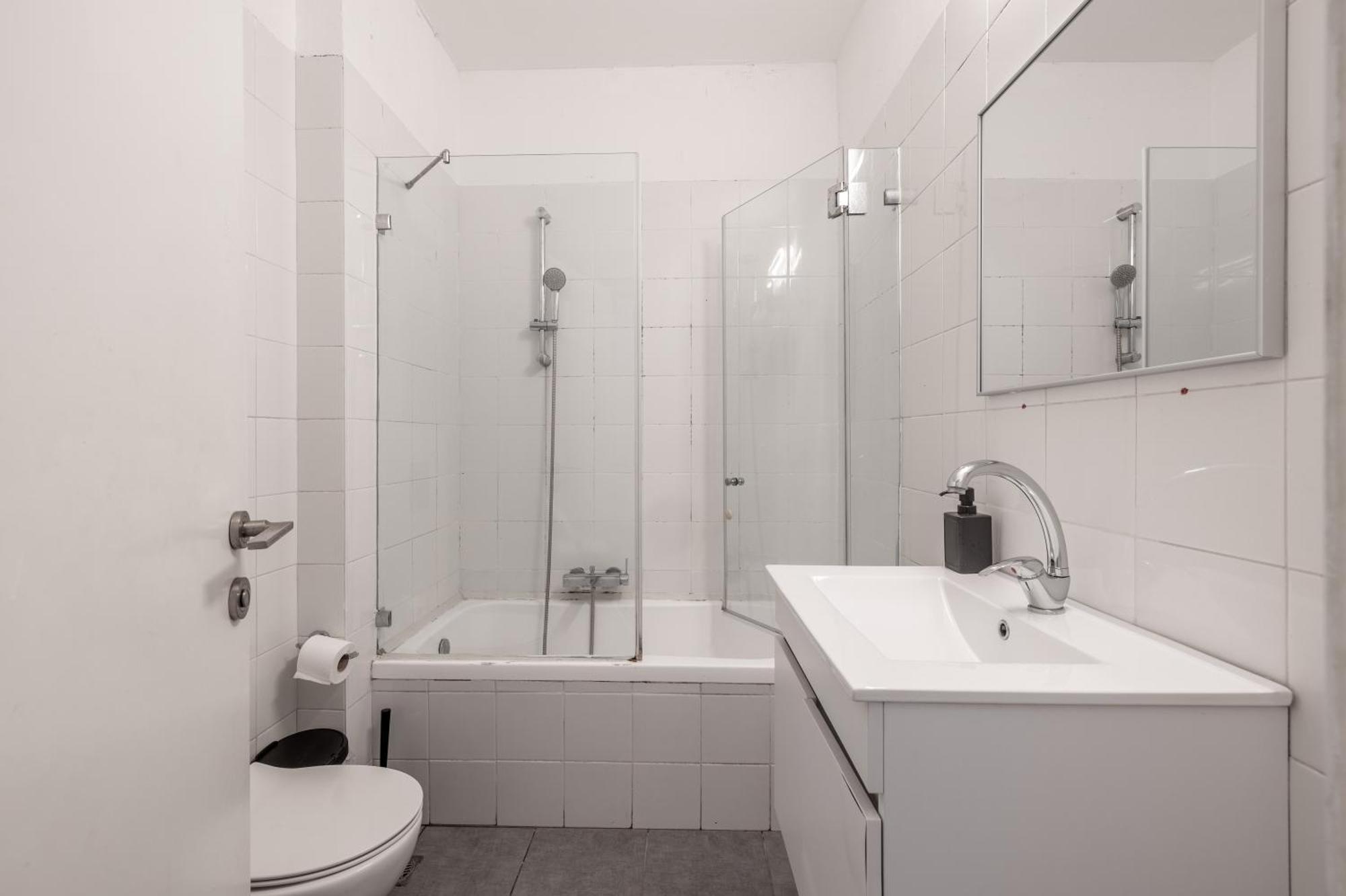 Ourplace Rothschild Allenby Apartment