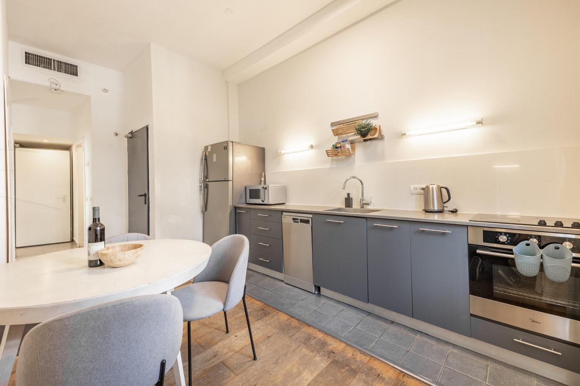 Apartment Ourplace Rothschild Allenby *
